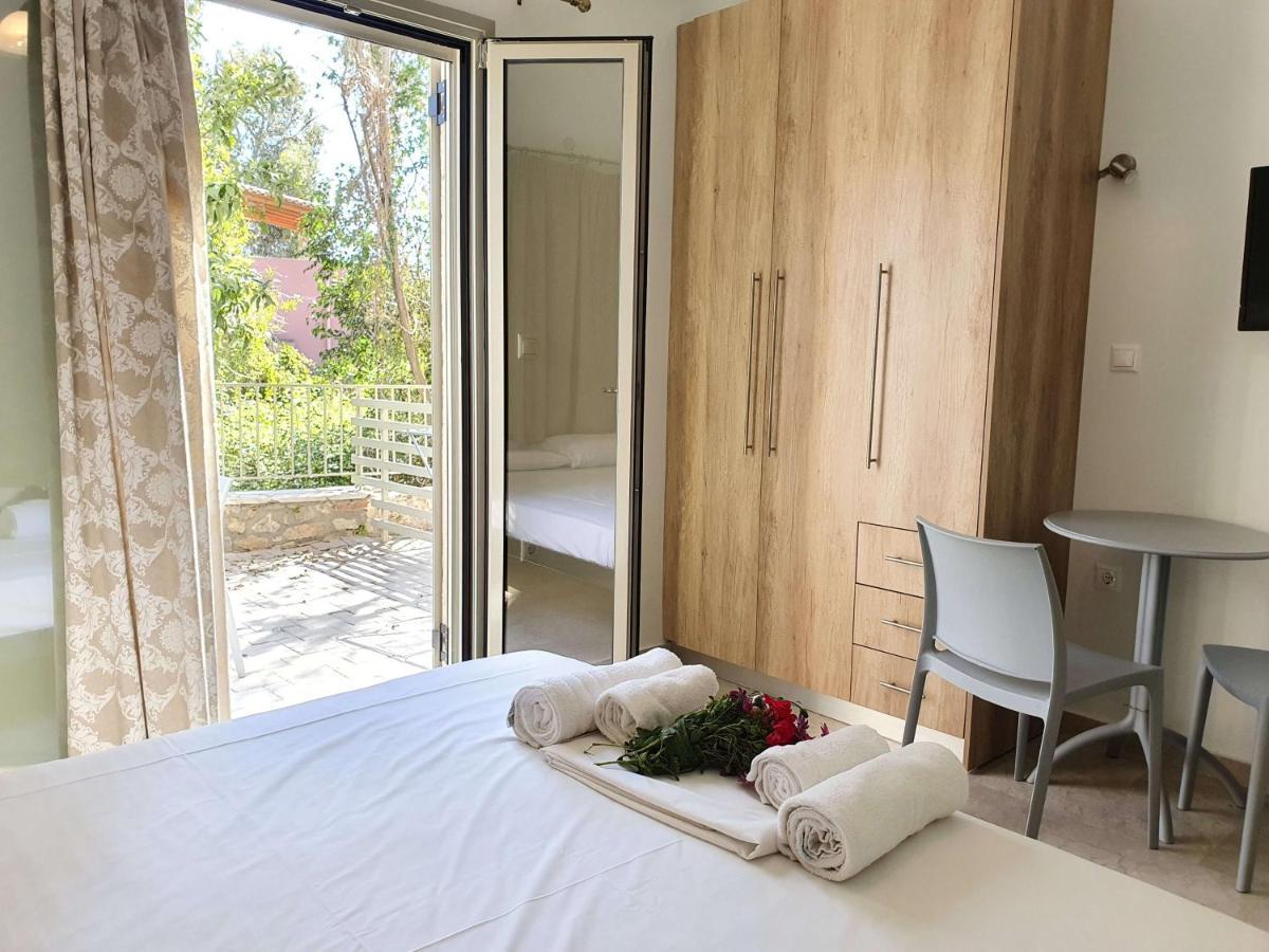 Tasos Rooms สตูปา ภายนอก รูปภาพ